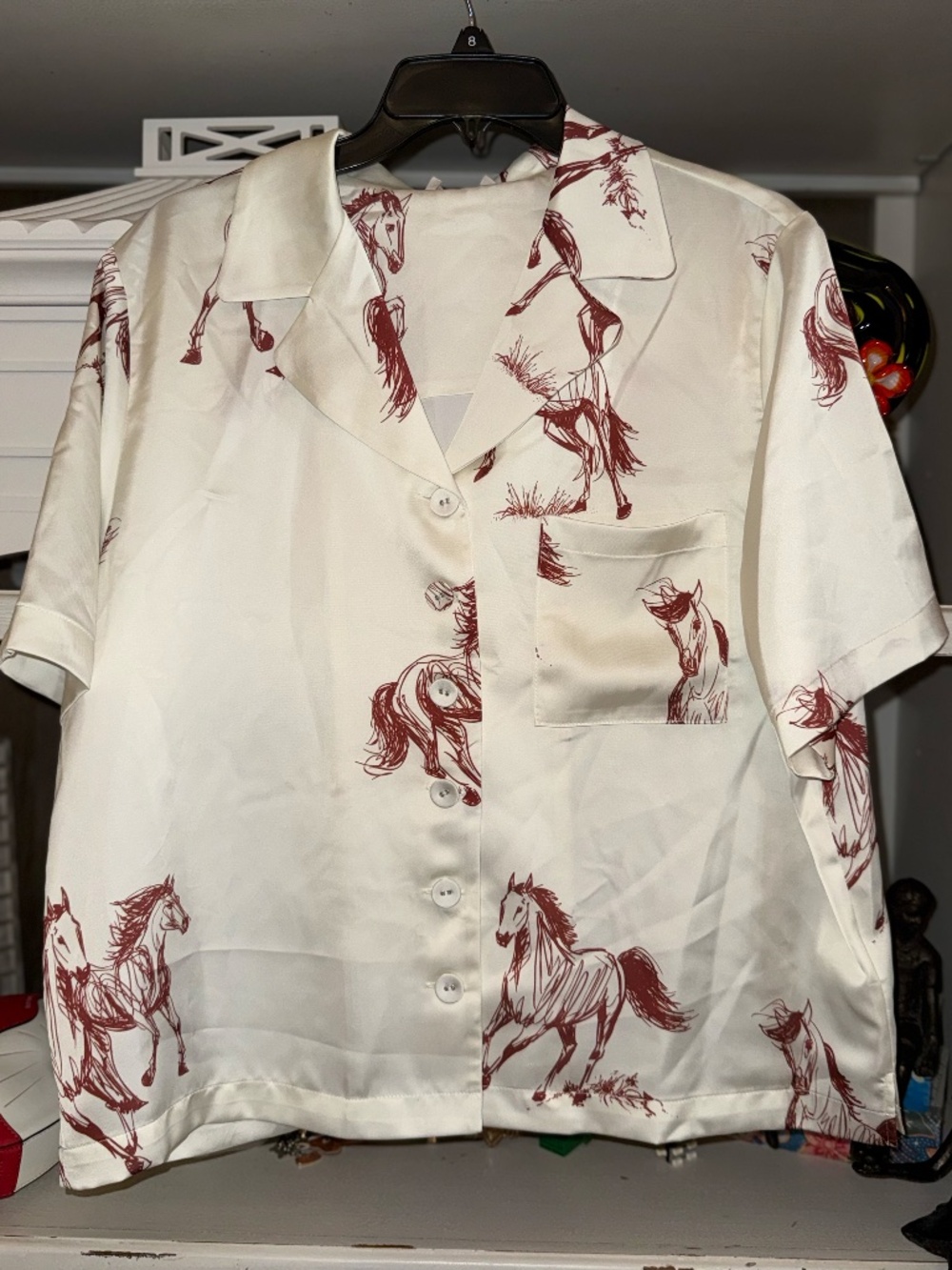 Le' AL.X horse print satin blouse nwt size large L - Picture 3 of 5